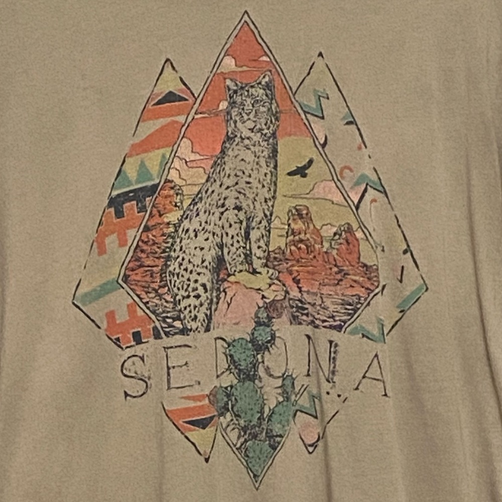 Distressed Sedona Tee in excellent condition.